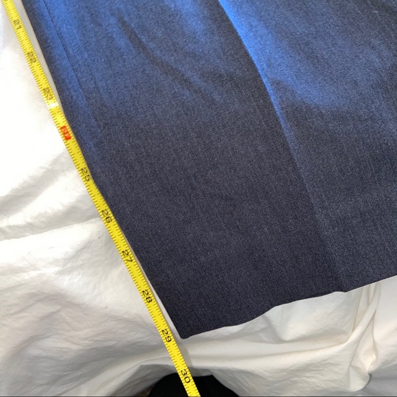 Liz Clairborne Pants/ slacks. Liz Clairborne. - Picture 5 of 6